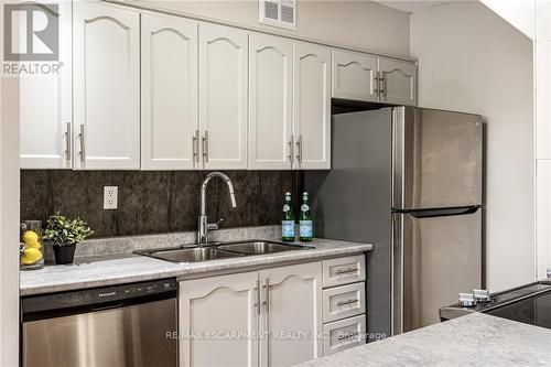 209 - 10 John Street, Hamilton (Dundas), ON - Indoor Photo Showing Kitchen With Double Sink