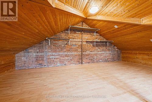 28 Fullerton Avenue, Hamilton, ON - Indoor Photo Showing Other Room