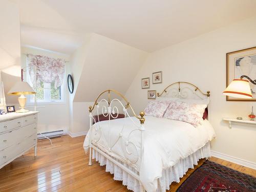 Chambre Ã Â coucher - 383 Rue Main, Hudson, QC - Indoor Photo Showing Bedroom