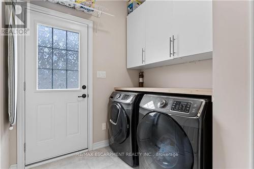 15 Efthemio Court, West Lincoln, ON - Indoor Photo Showing Laundry Room