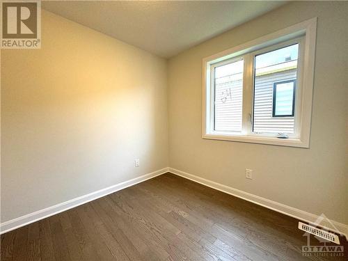 Fourth bedroom - 93 Osler Street, Ottawa, ON - Indoor Photo Showing Other Room