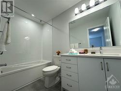 Full bathroom - 