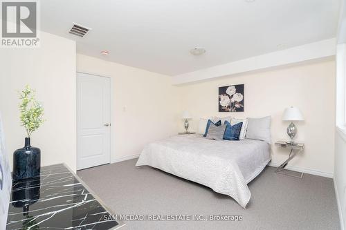 5A Clintwood Gate, Toronto, ON - Indoor Photo Showing Bedroom