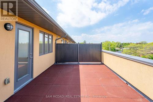 5A Clintwood Gate, Toronto, ON - Outdoor With Exterior