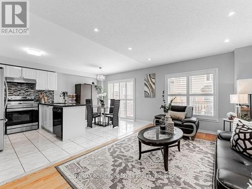 51 Boyd Crescent, Ajax, ON - Indoor Photo Showing Living Room