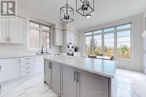91 Maskell Crescent, Whitby, ON - Indoor Photo Showing Kitchen