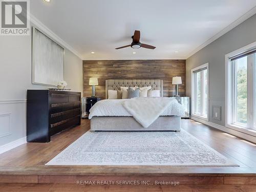 21 Silver Spring Crescent, Uxbridge, ON - Indoor Photo Showing Bedroom