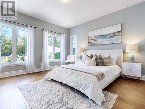 21 Silver Spring Crescent, Uxbridge, ON - Indoor Photo Showing Bedroom