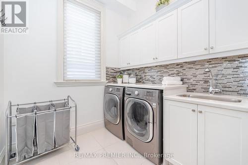 28 Ellerby Square N. Square, Vaughan, ON - Indoor Photo Showing Laundry Room
