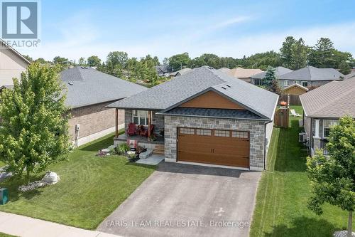3932 Wood Avenue, Severn, ON - Outdoor