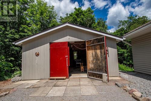 2630 Graham Road, Smith-Ennismore-Lakefield, ON - Outdoor With Exterior