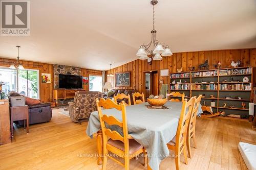 2630 Graham Road, Smith-Ennismore-Lakefield, ON - Indoor Photo Showing Dining Room