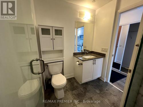 809 - 2800 Keele Street, Toronto, ON - Indoor Photo Showing Bathroom