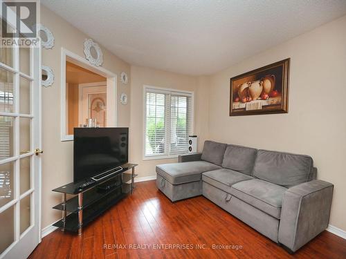 7 Colleyville Street, Brampton, ON - Indoor Photo Showing Living Room