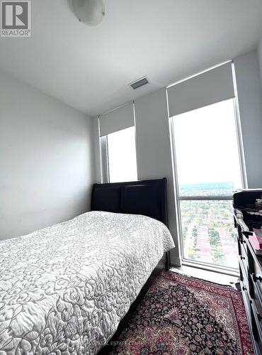 1 - 4055 Parkside Village Drive, Mississauga, ON - Indoor Photo Showing Bedroom
