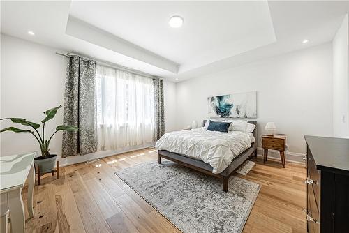 85 Miles Road, Hamilton, ON - Indoor Photo Showing Bedroom