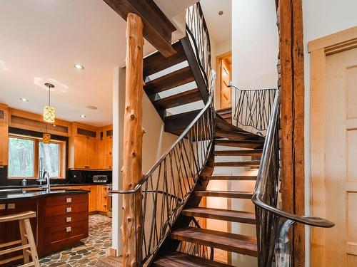 Staircase - 287 Ch. De Missisquoi, Bromont, QC - Indoor Photo Showing Other Room