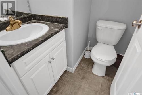 52 2751 Windsor Park Road, Regina, SK - Indoor Photo Showing Bathroom