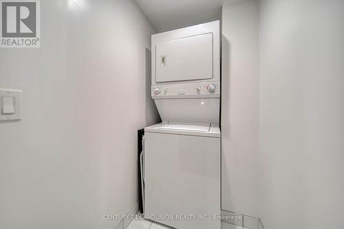 2809 - 763 Bay Street, Toronto, ON - Indoor Photo Showing Laundry Room