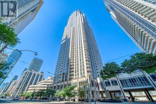 2809 - 763 Bay Street, Toronto, ON - Outdoor With Balcony With Facade