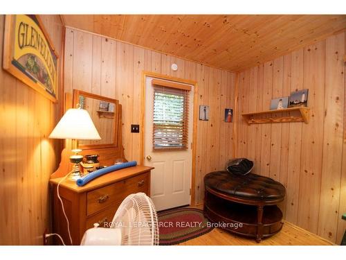 20 Birch Glen Dr, Kawartha Lakes, ON - Indoor Photo Showing Other Room