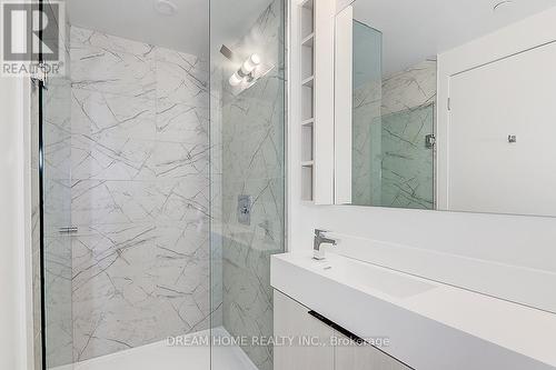 2202 - 82 Dalhousie Street, Toronto, ON - Indoor Photo Showing Bathroom