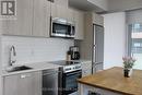 1607 - 42 Charles St Street E, Toronto, ON  - Indoor Photo Showing Kitchen With Upgraded Kitchen 