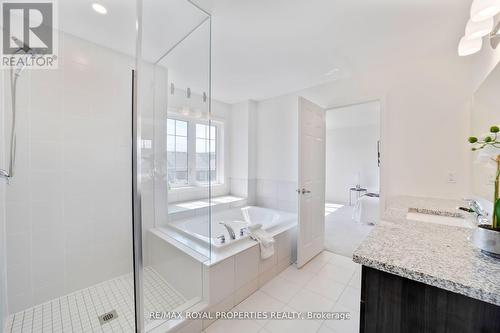 352 Coronation Road, Whitby, ON - Indoor Photo Showing Bathroom