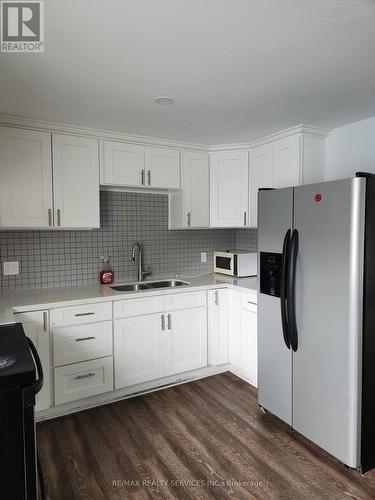 Upper - 71 Helene Crescent, Waterloo, ON - Indoor Photo Showing Kitchen With Double Sink