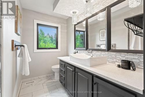 4 Greenwood Crescent, East Garafraxa, ON - Indoor Photo Showing Bathroom