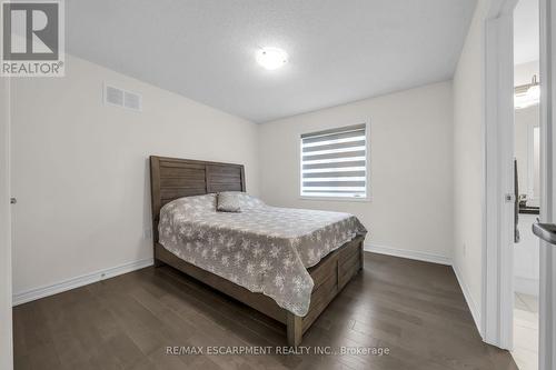 59 Findlay Drive, Hamilton, ON - Indoor Photo Showing Bedroom