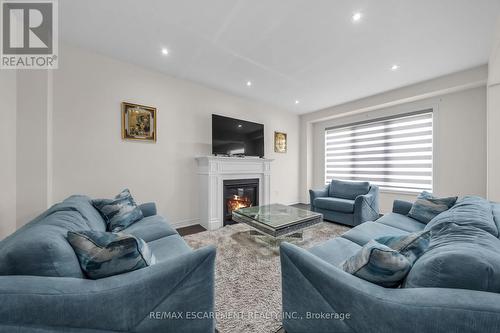 59 Findlay Drive, Hamilton, ON - Indoor Photo Showing Living Room With Fireplace