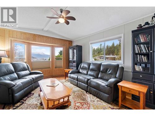 537 Begbie Road Unit# 1, Tappen, BC 