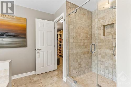287 Charbonneau Street, Rockland, ON - Indoor Photo Showing Bathroom