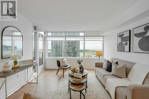 2708 - 25 Telegram Mews, Toronto, ON - Indoor Photo Showing Living Room