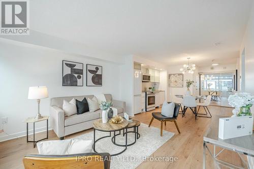 2708 - 25 Telegram Mews, Toronto, ON - Indoor Photo Showing Living Room