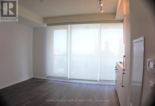 3508 - 197 Yonge Street, Toronto, ON - Indoor Photo Showing Other Room