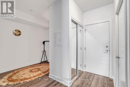 202 - 170 Chiltern Hill Road, Toronto, ON - Indoor Photo Showing Other Room