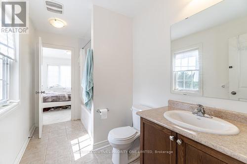 1 Treetops Boulevard, New Tecumseth, ON - Indoor Photo Showing Bathroom