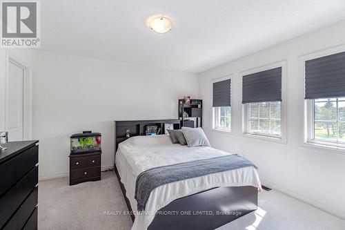 1 Treetops Boulevard, New Tecumseth, ON - Indoor Photo Showing Bedroom