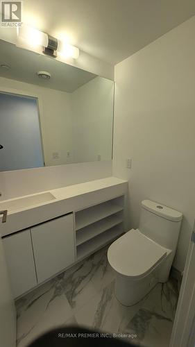 607 - 1100 Sheppard Avenue W, Toronto, ON - Indoor Photo Showing Bathroom