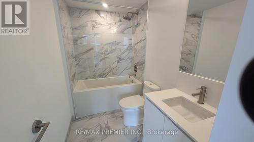 607 - 1100 Sheppard Avenue W, Toronto, ON - Indoor Photo Showing Bathroom