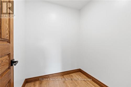 3054 Thunder Bay Road, Fort Erie, ON - Indoor Photo Showing Other Room