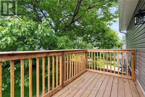 3054 Thunder Bay Road, Fort Erie, ON - Outdoor With Deck Patio Veranda With Exterior