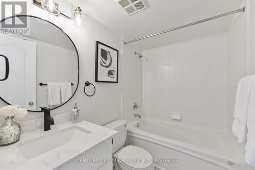 1012 - 8 Rean Drive, Toronto, ON - Indoor Photo Showing Bathroom