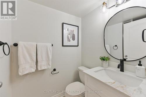 1012 - 8 Rean Drive, Toronto, ON - Indoor Photo Showing Bathroom