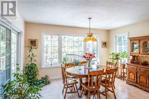 19 Collard Way, Saugeen Shores, ON - Indoor Photo Showing Dining Room