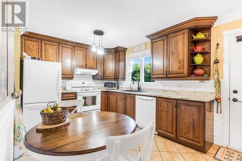 627 Spence Avenue Unit#205, Hawkesbury, ON - Indoor Photo Showing Kitchen