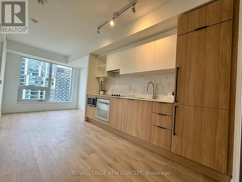 2602 - 82 Dalhousie Street, Toronto, ON - Indoor Photo Showing Kitchen