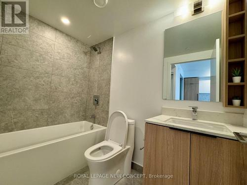2602 - 82 Dalhousie Street, Toronto, ON - Indoor Photo Showing Bathroom